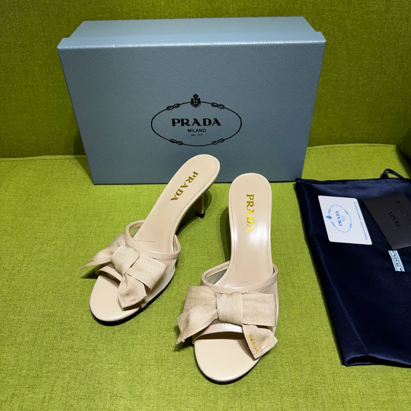 Туфли Женские Prada 11769627