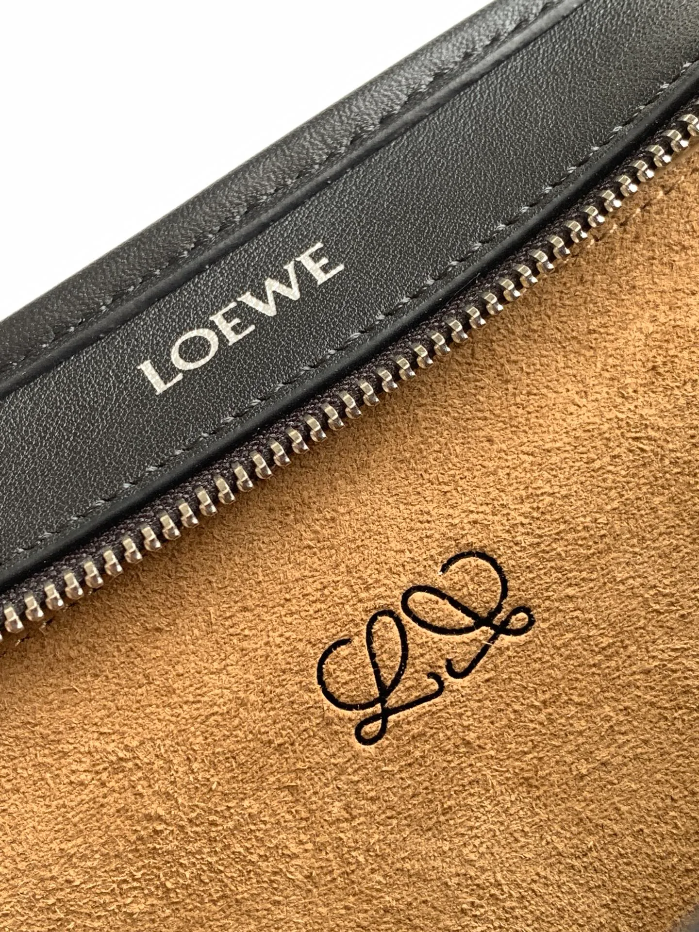 Классические Сумки Женские Loewe 13389854