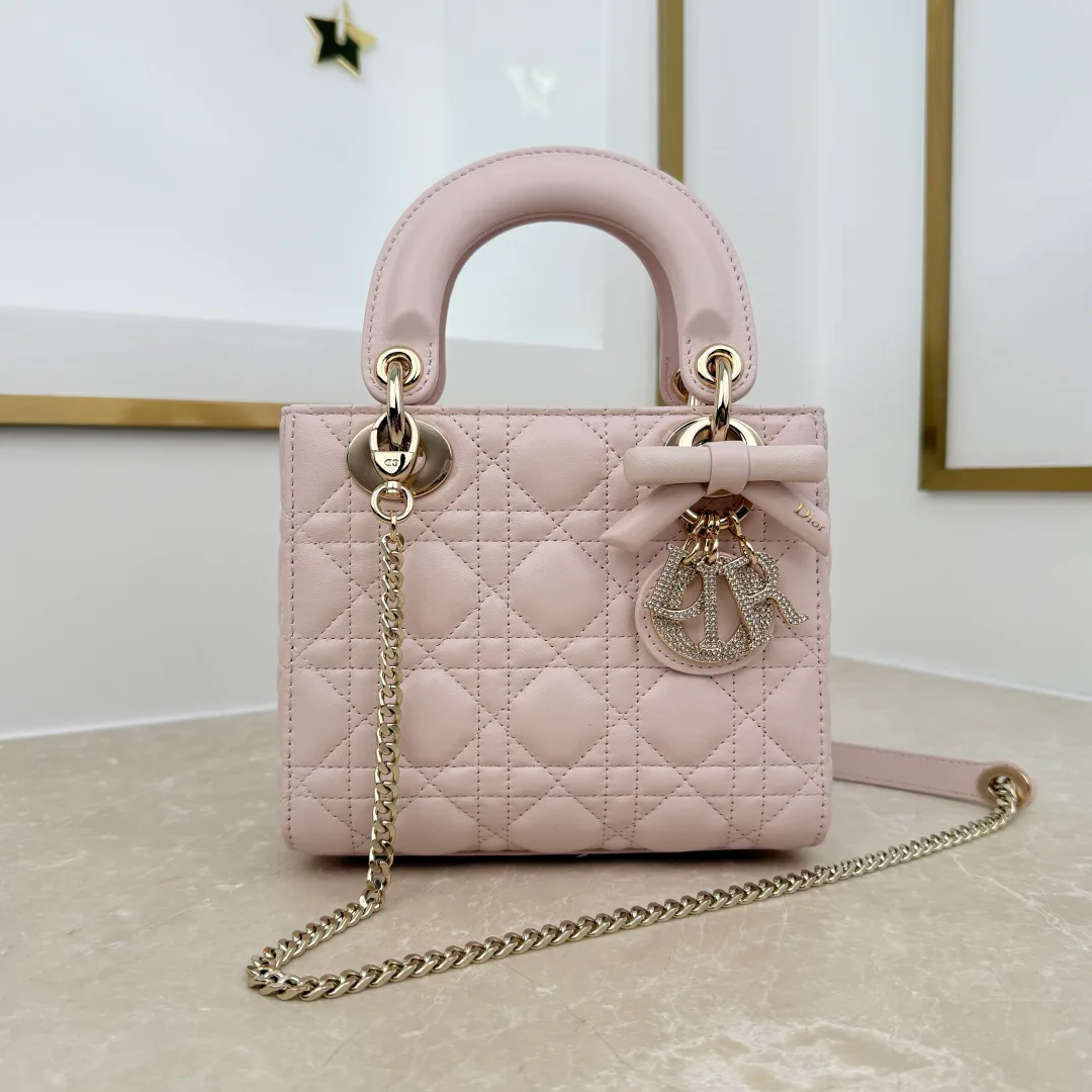Классические Сумки Женские Christian Dior 18116217
