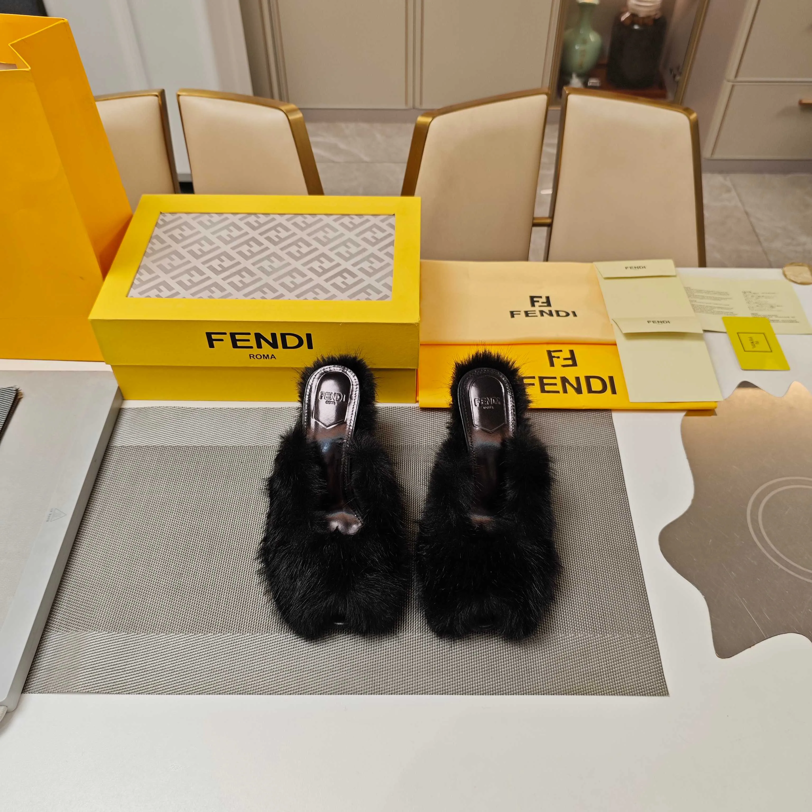 Мюли И Сабо Женские Fendi 430566