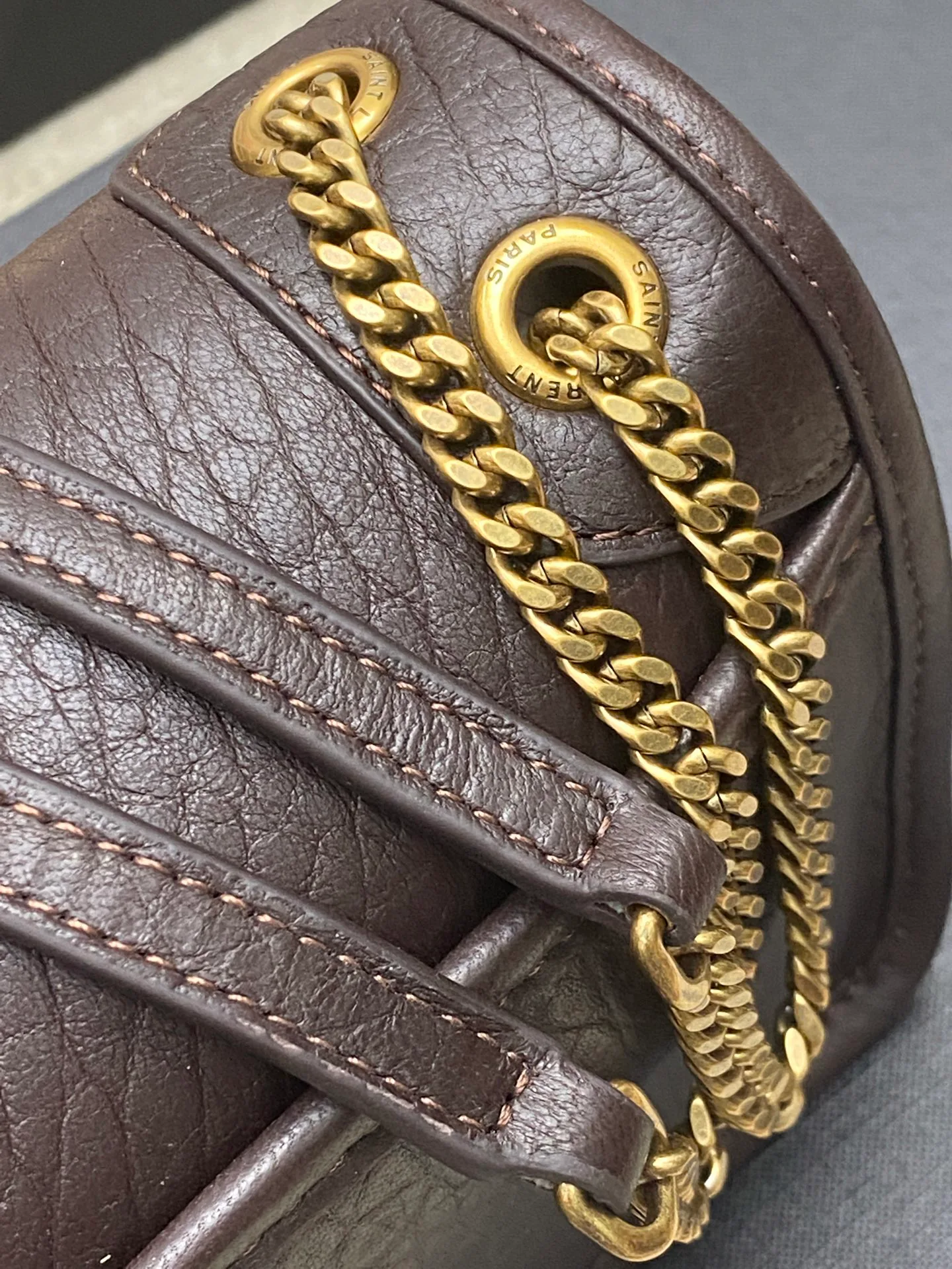 Классические Сумки Женские Saint Laurent 17823707