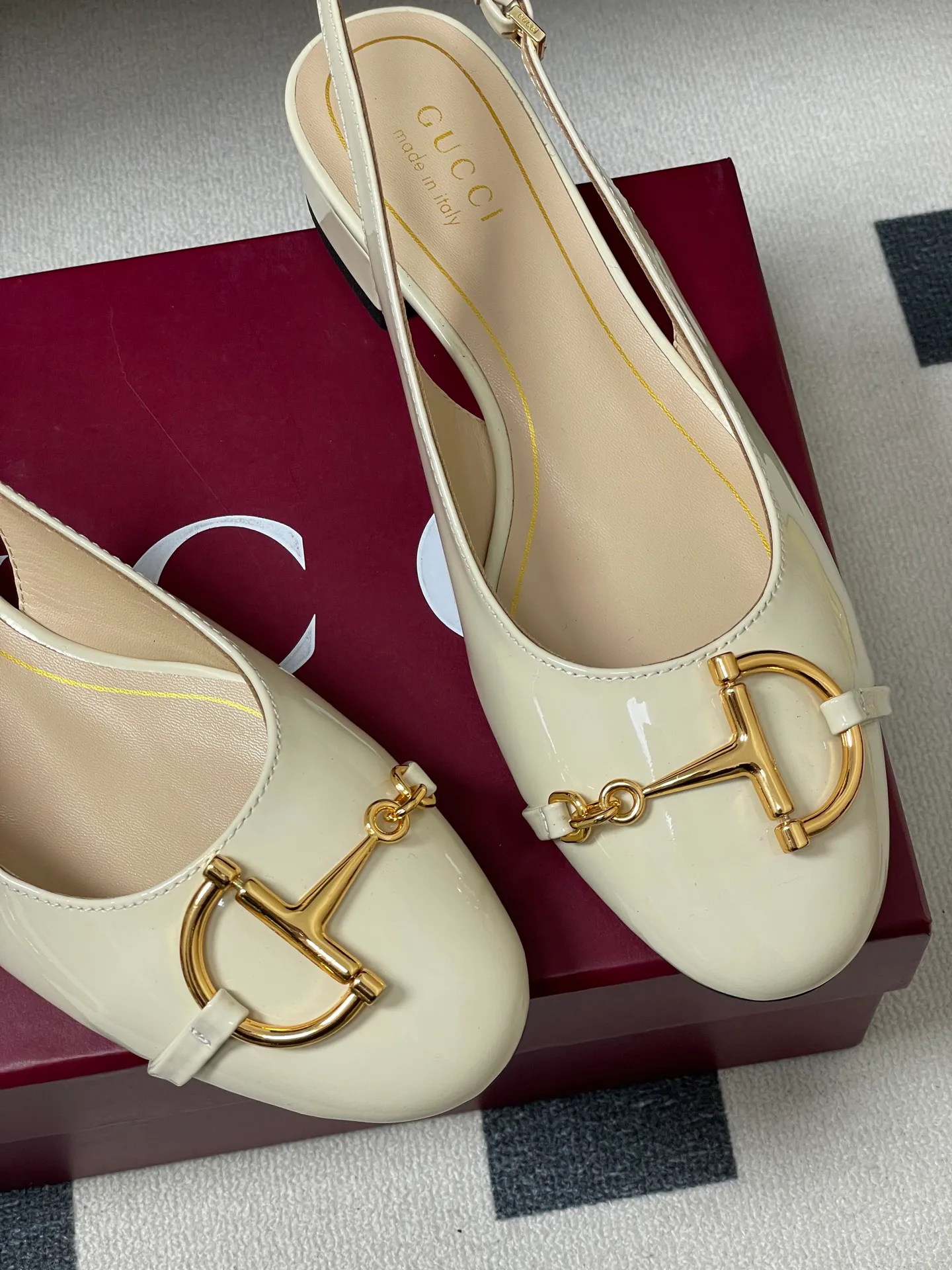 Туфли Женские Gucci 878975