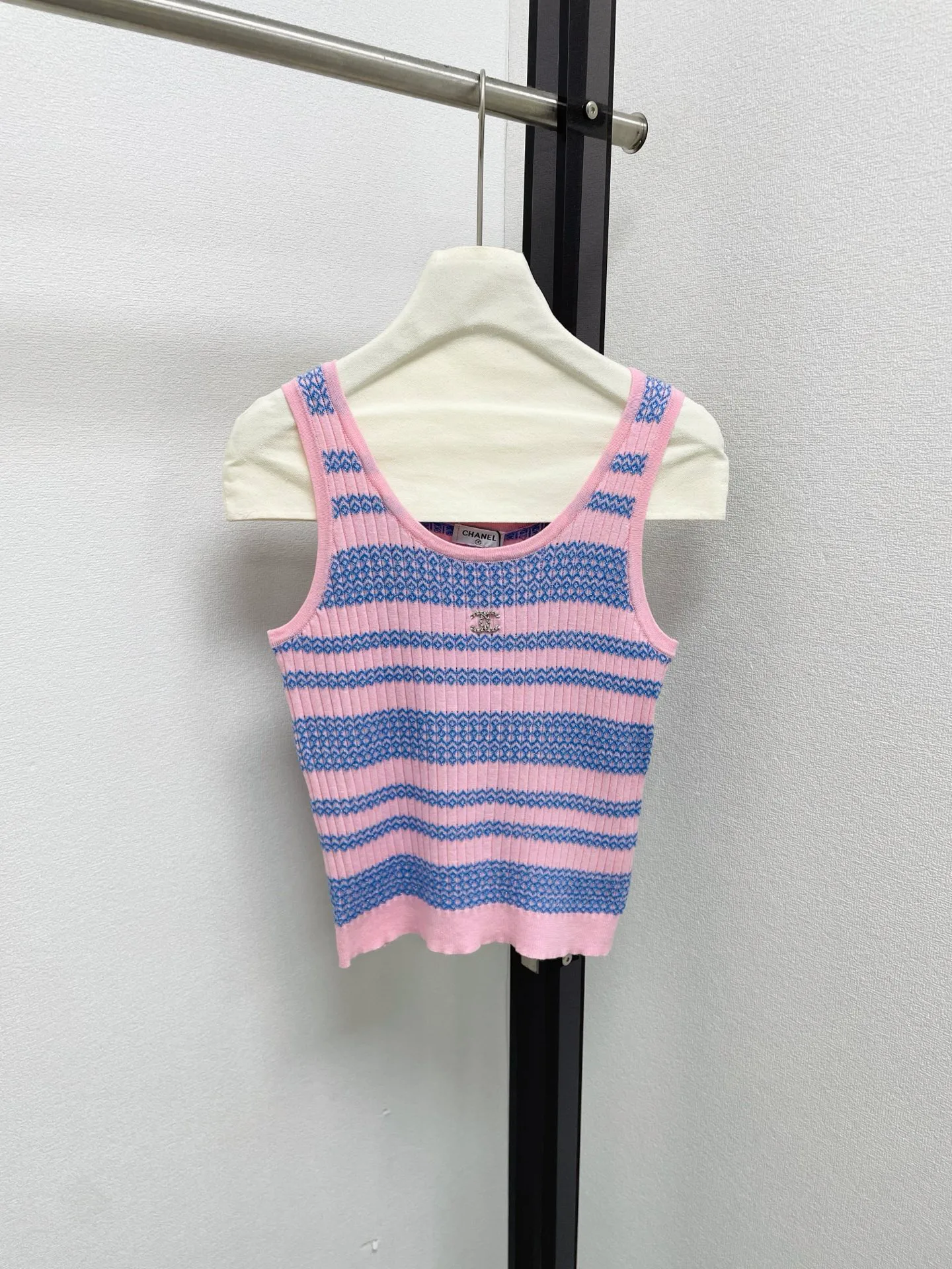 Жилеты Женские Chanel 11339869