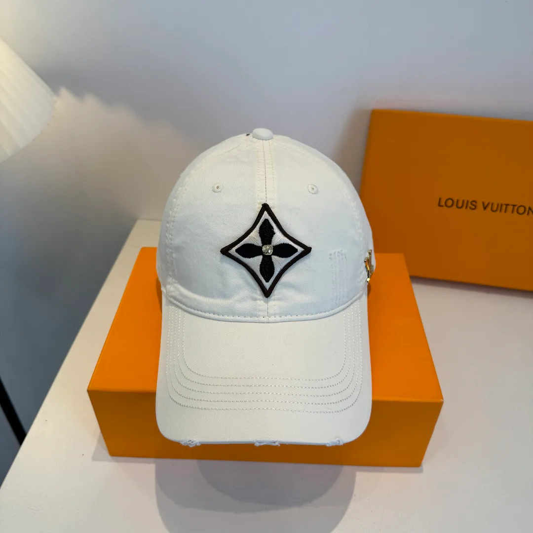 Головные Уборы Louis Vuitton 11469009