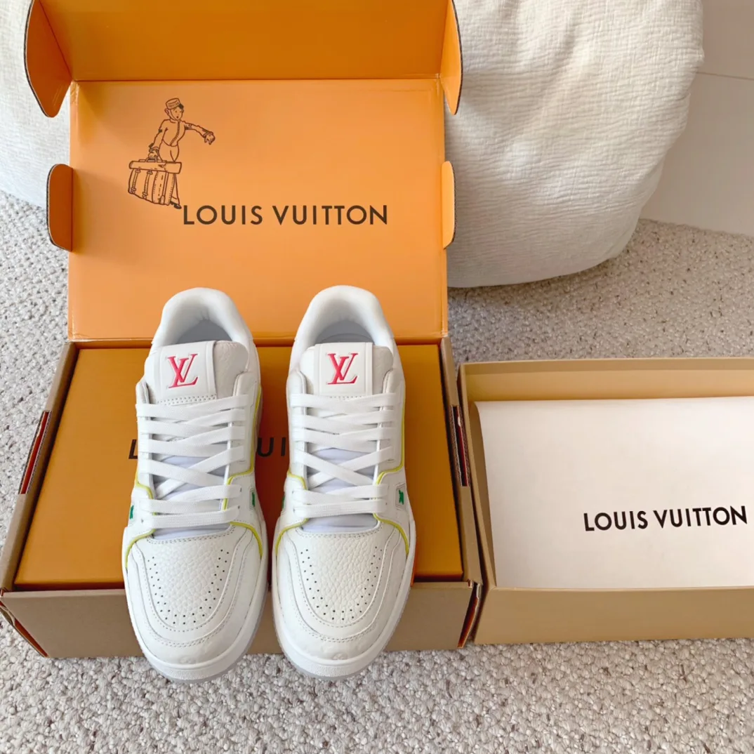 Кроссовки Женские Louis Vuitton 10290653