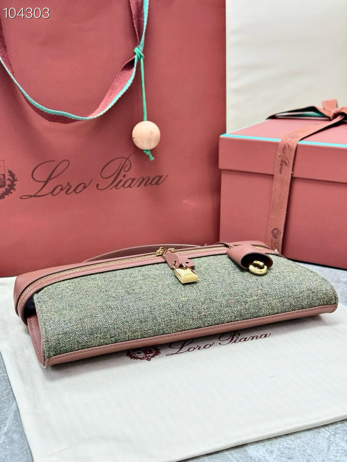 Клатчи Женские Loro Piana 1376449