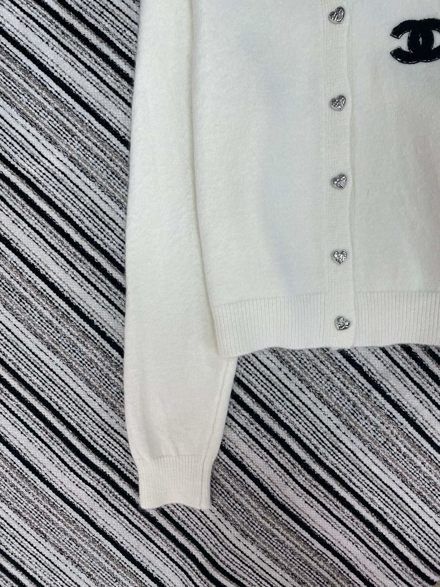 Джемперы И Свитеры Женские Chanel 528122