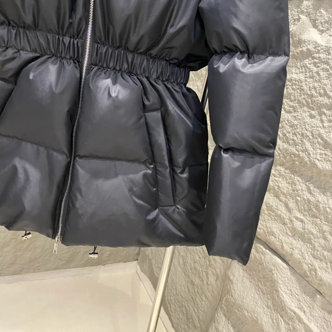 Куртки И Пуховики Женские Prada 18411270