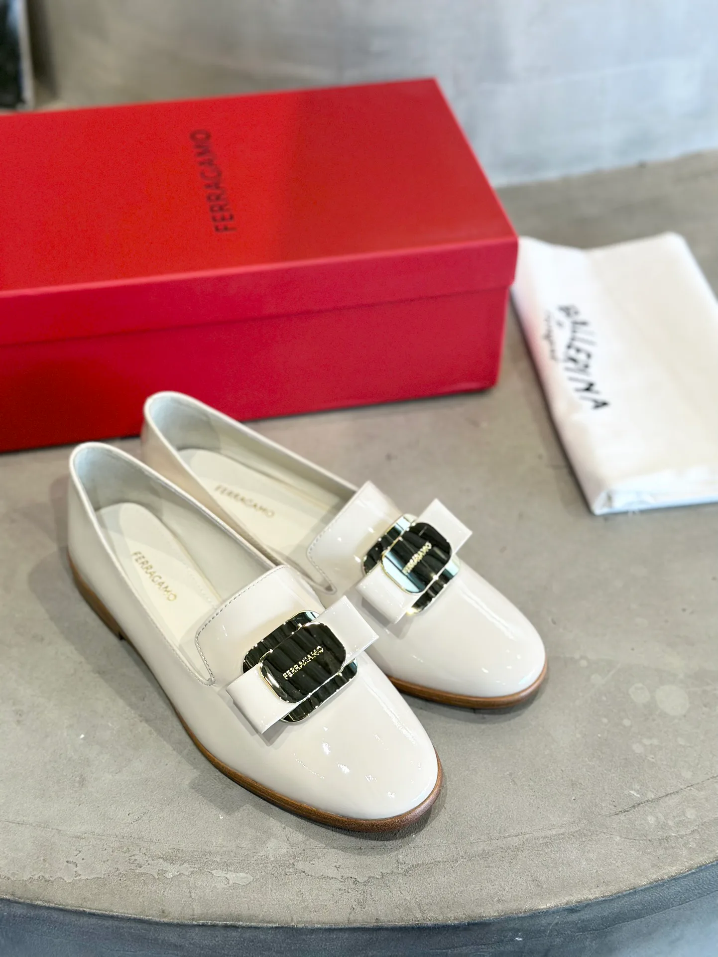 Лоферы И Мокасины Женские Salvatore Ferragamo 13368424