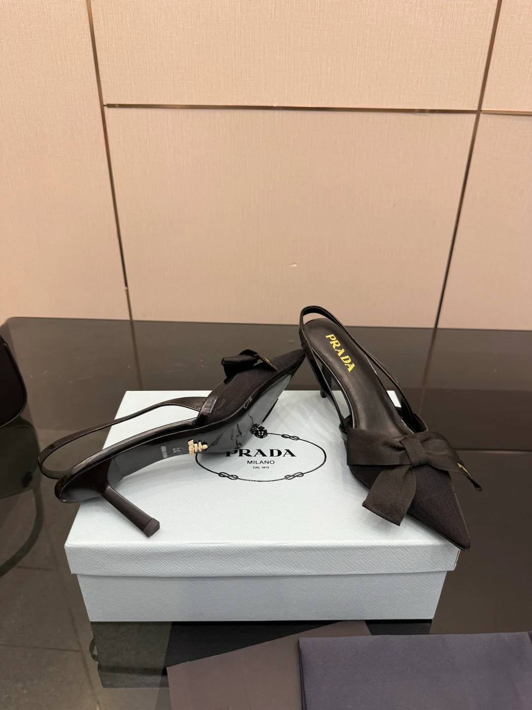 Туфли Женские Prada 11578985