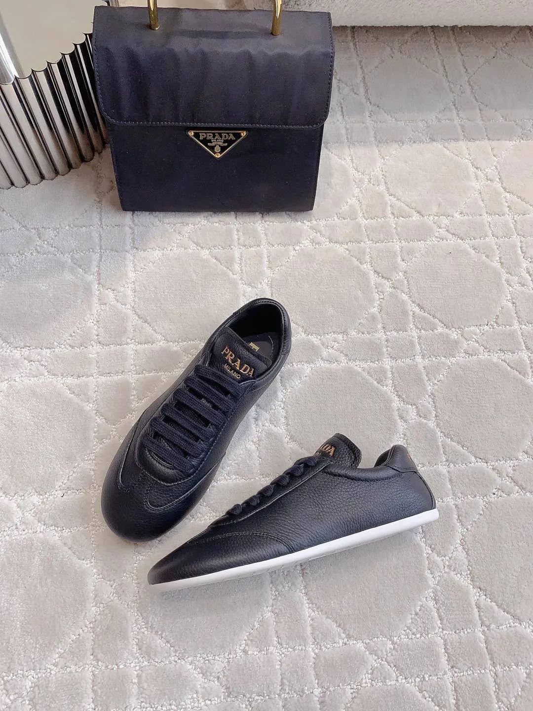 Кроссовки Женские Prada 2849