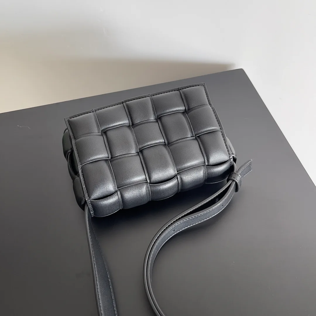 Классические Сумки Женские Bottega Veneta 17372467