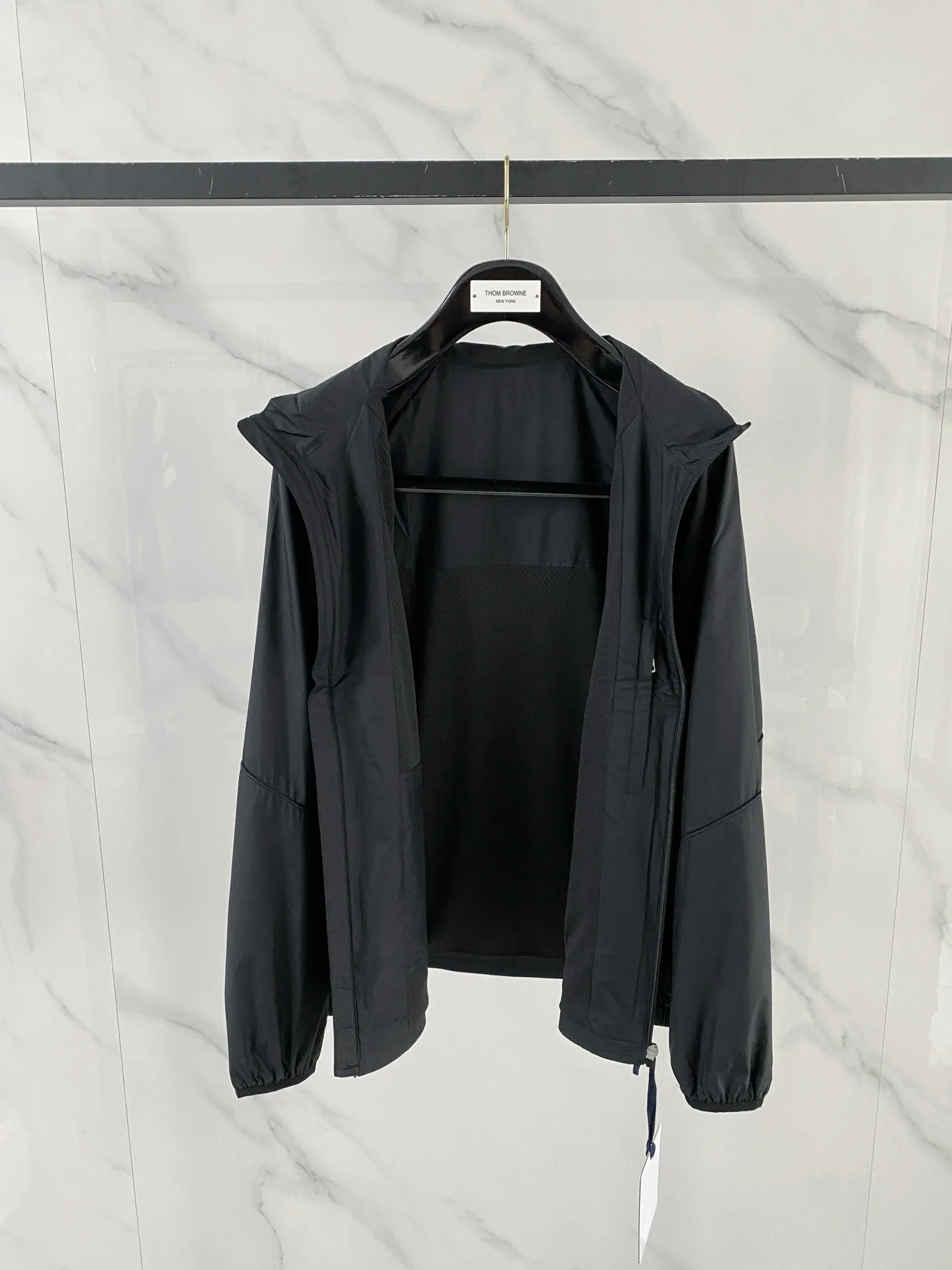 Куртки И Пуховики Мужские Moncler 10610768
