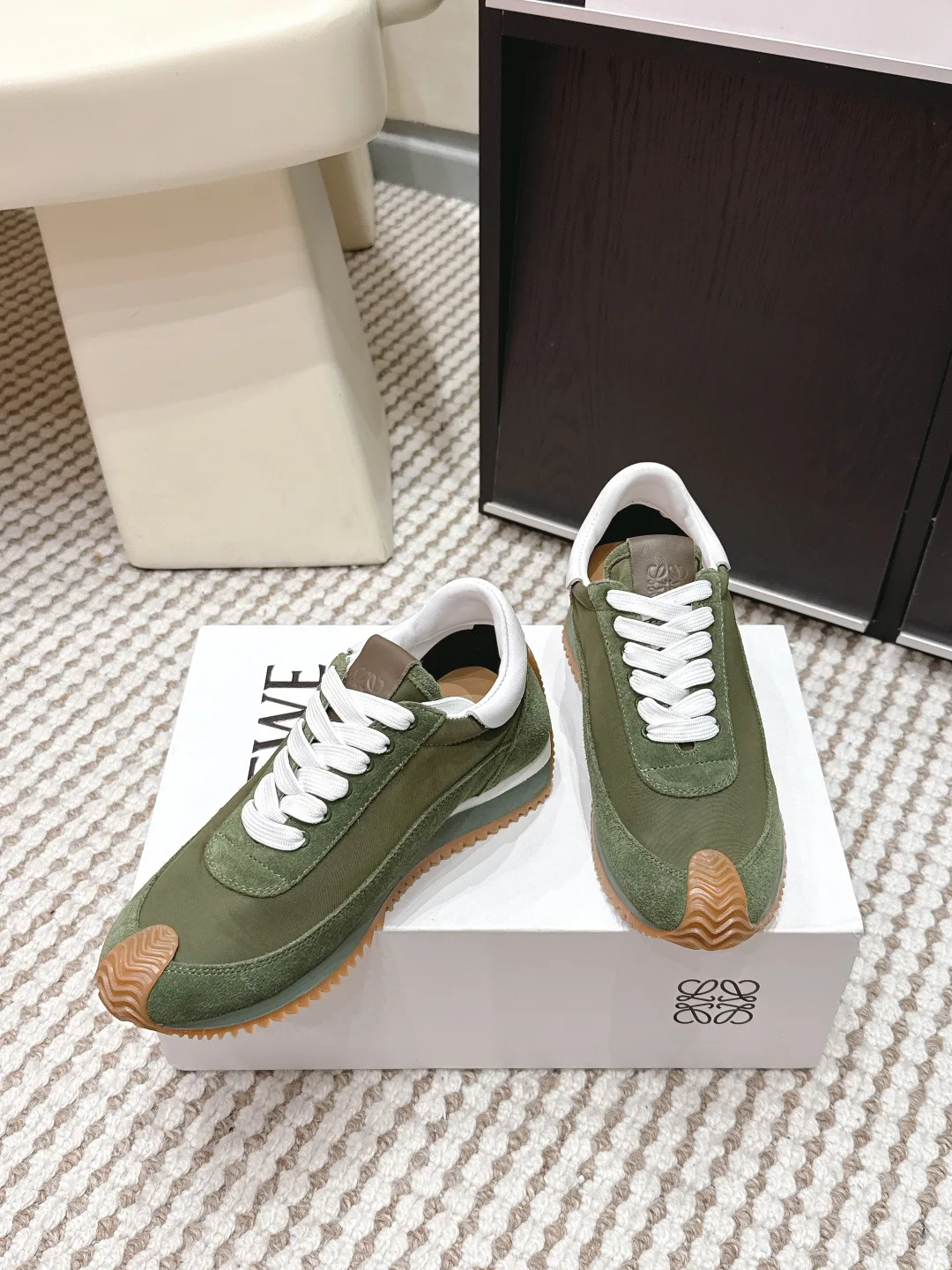 Кроссовки Женские Loewe 1866723