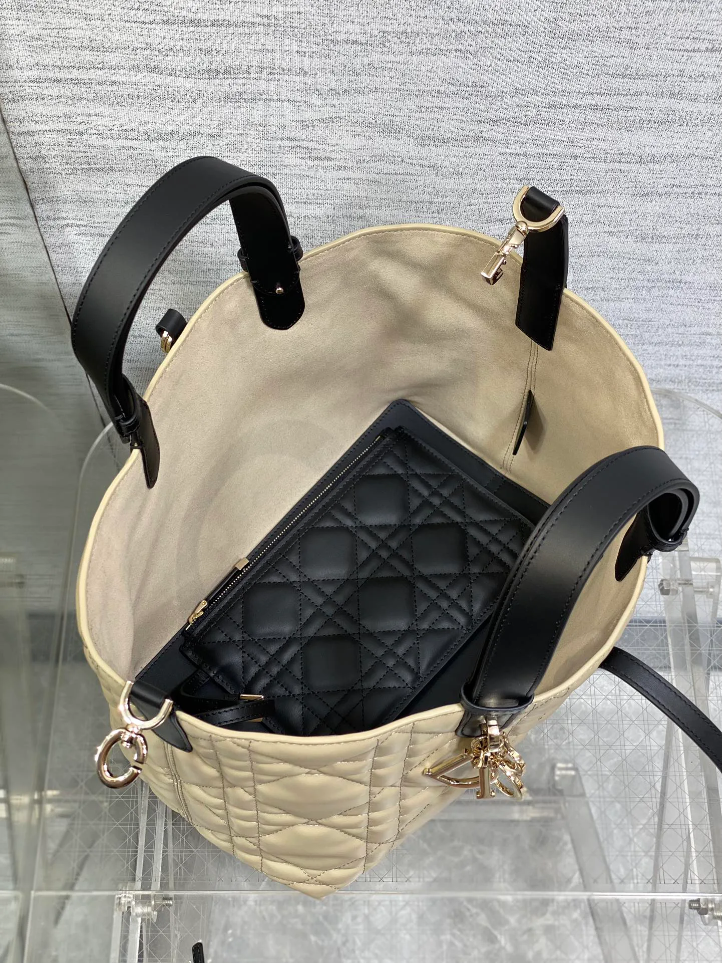 Классические Сумки Женские Christian Dior 11562689