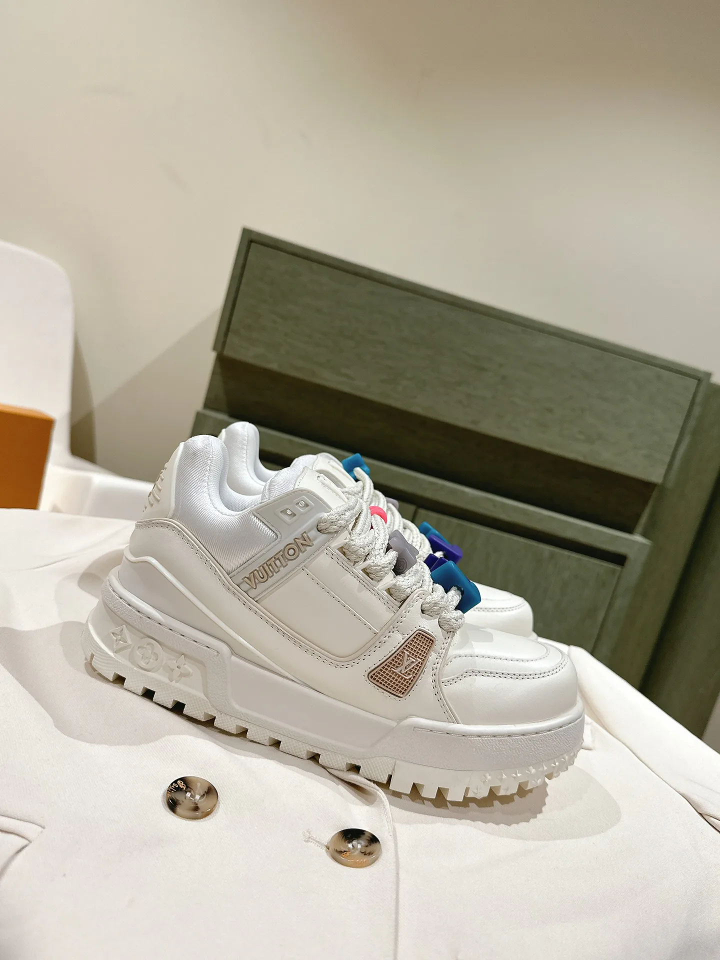 Кроссовки Женские Louis Vuitton 68751