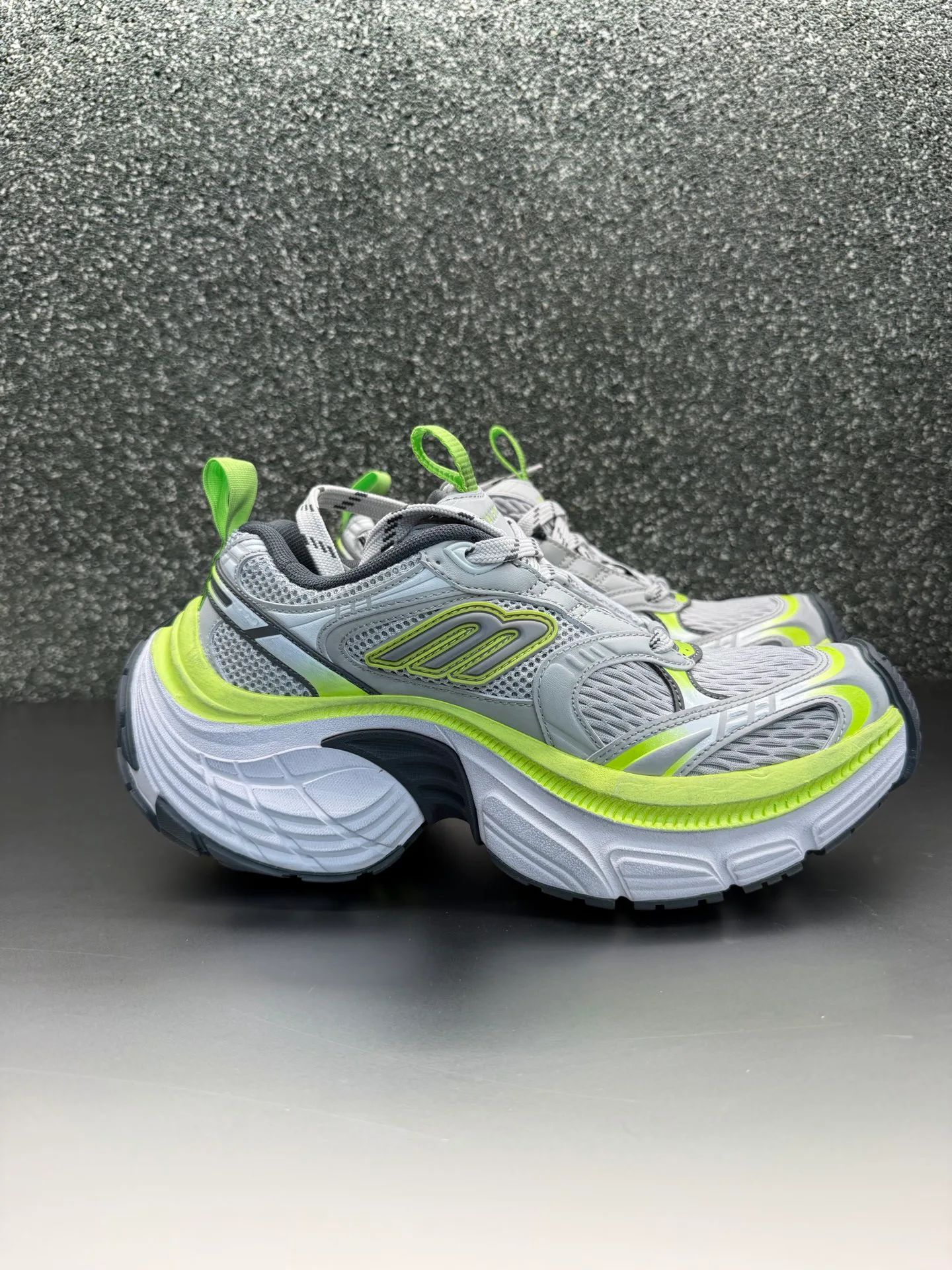 Кроссовки Женские Balenciaga 11704843