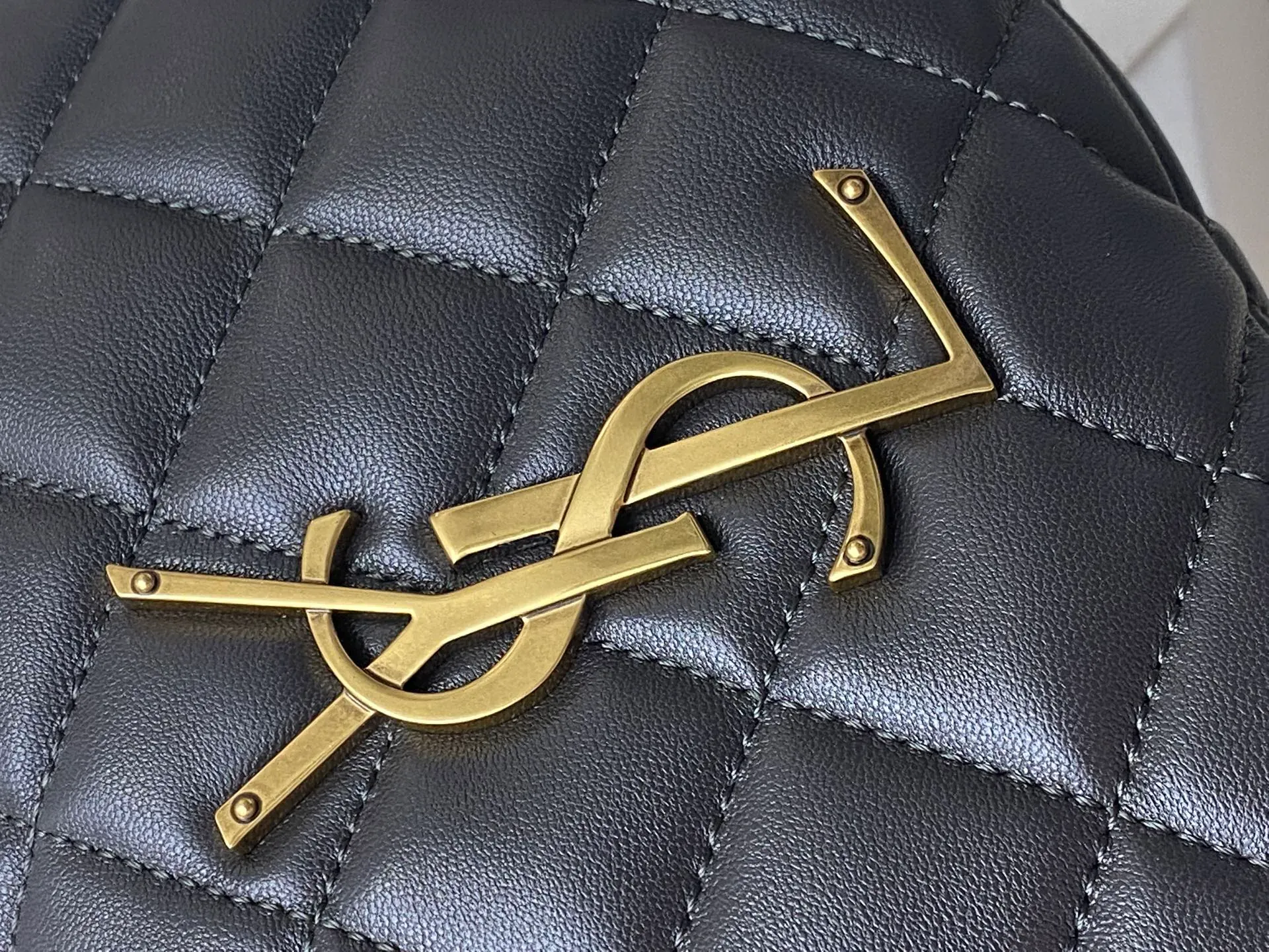 Классические Сумки Женские Saint Laurent 1967414