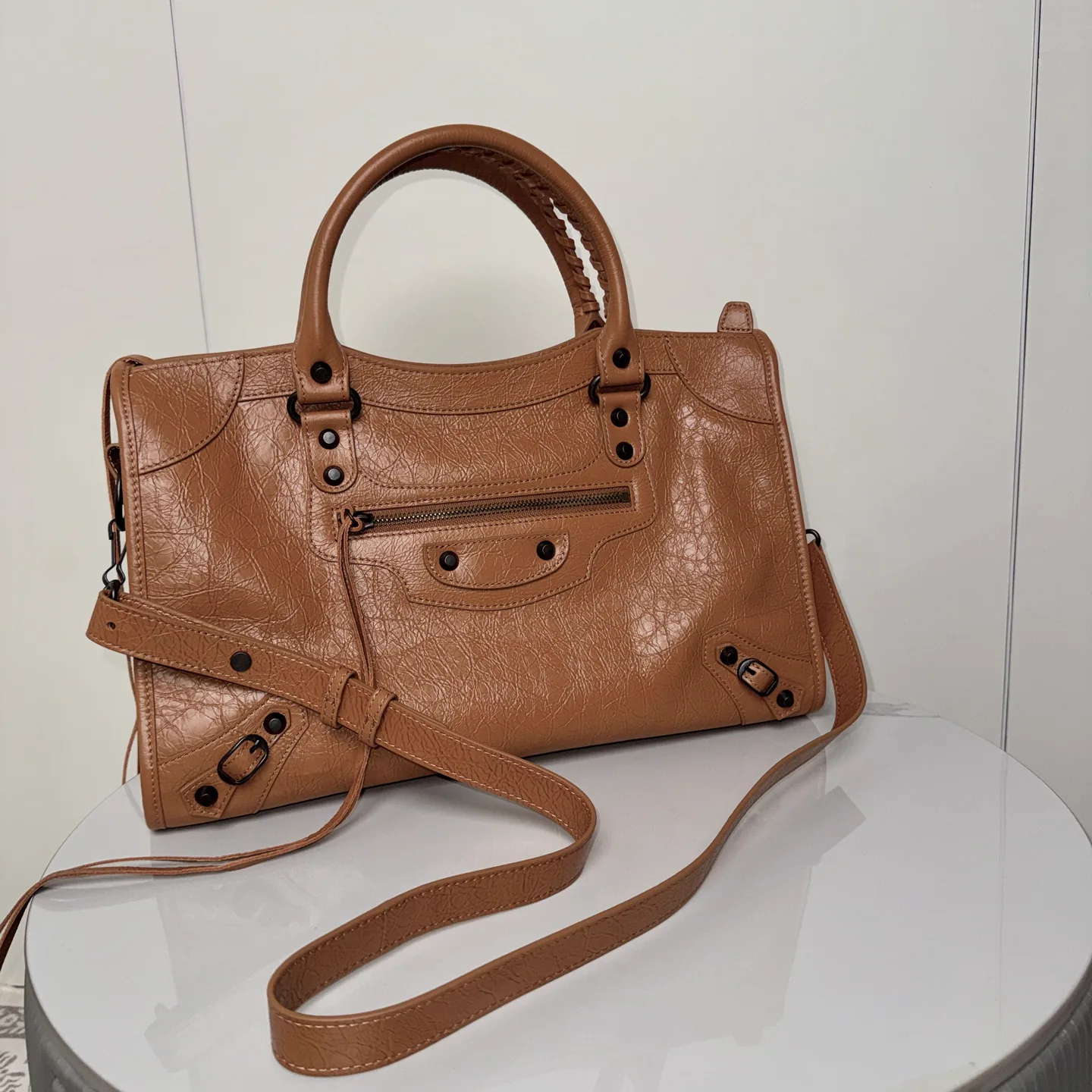 Сумки На Ремне Женские Balenciaga 1151762