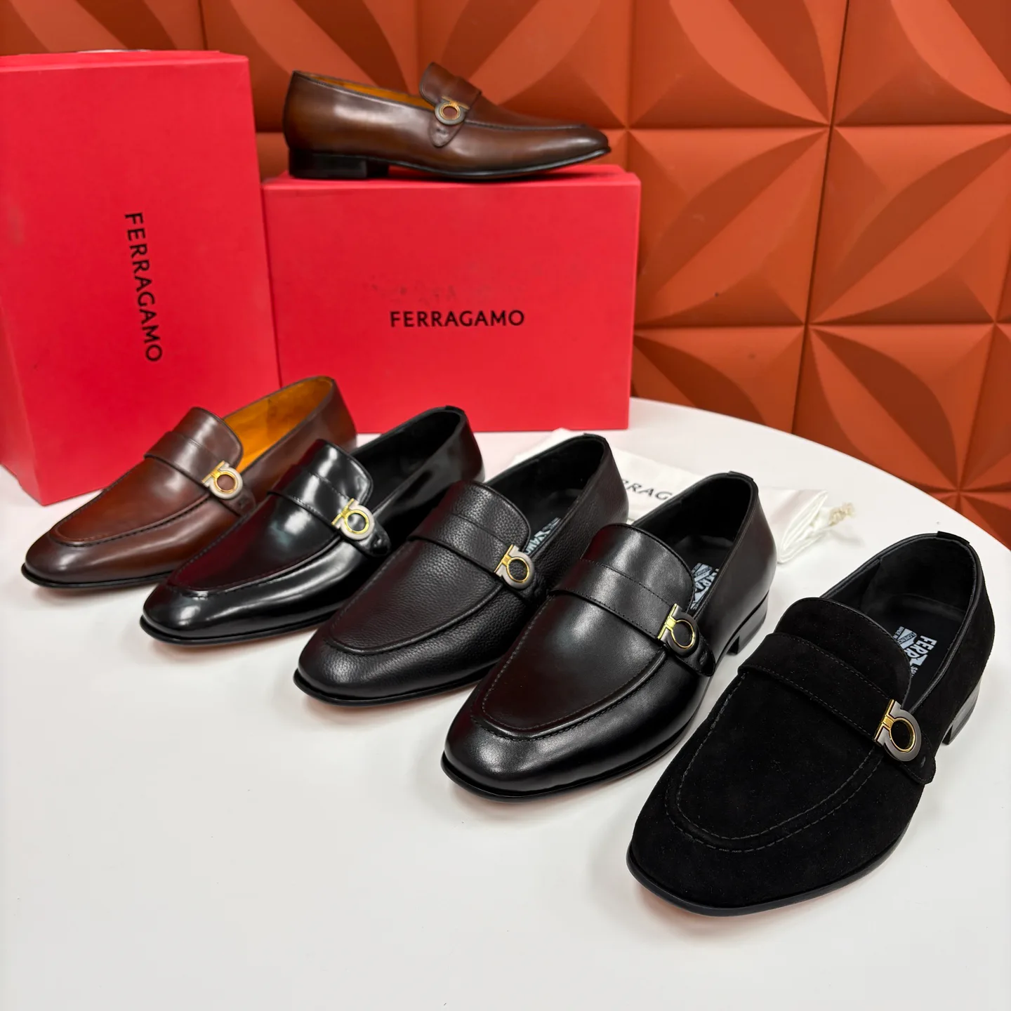 Лоферы И Туфли Мужские Salvatore Ferragamo 13140885