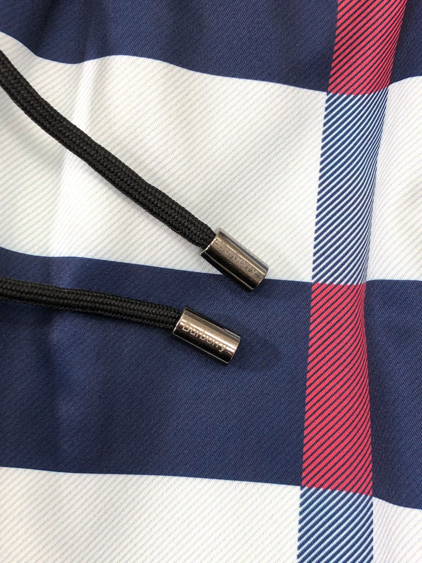 Шорты Мужские Burberry 11213246