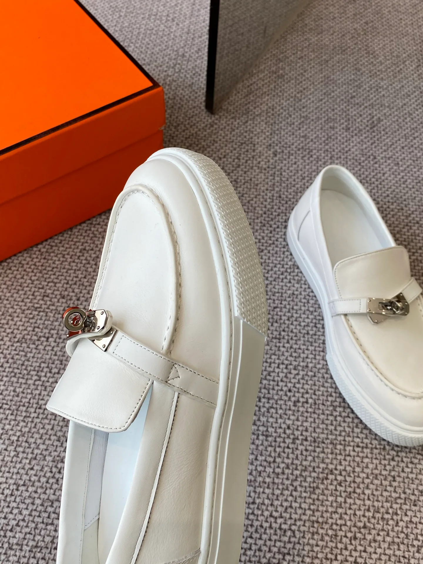 Лоферы Женские Hermes 34048