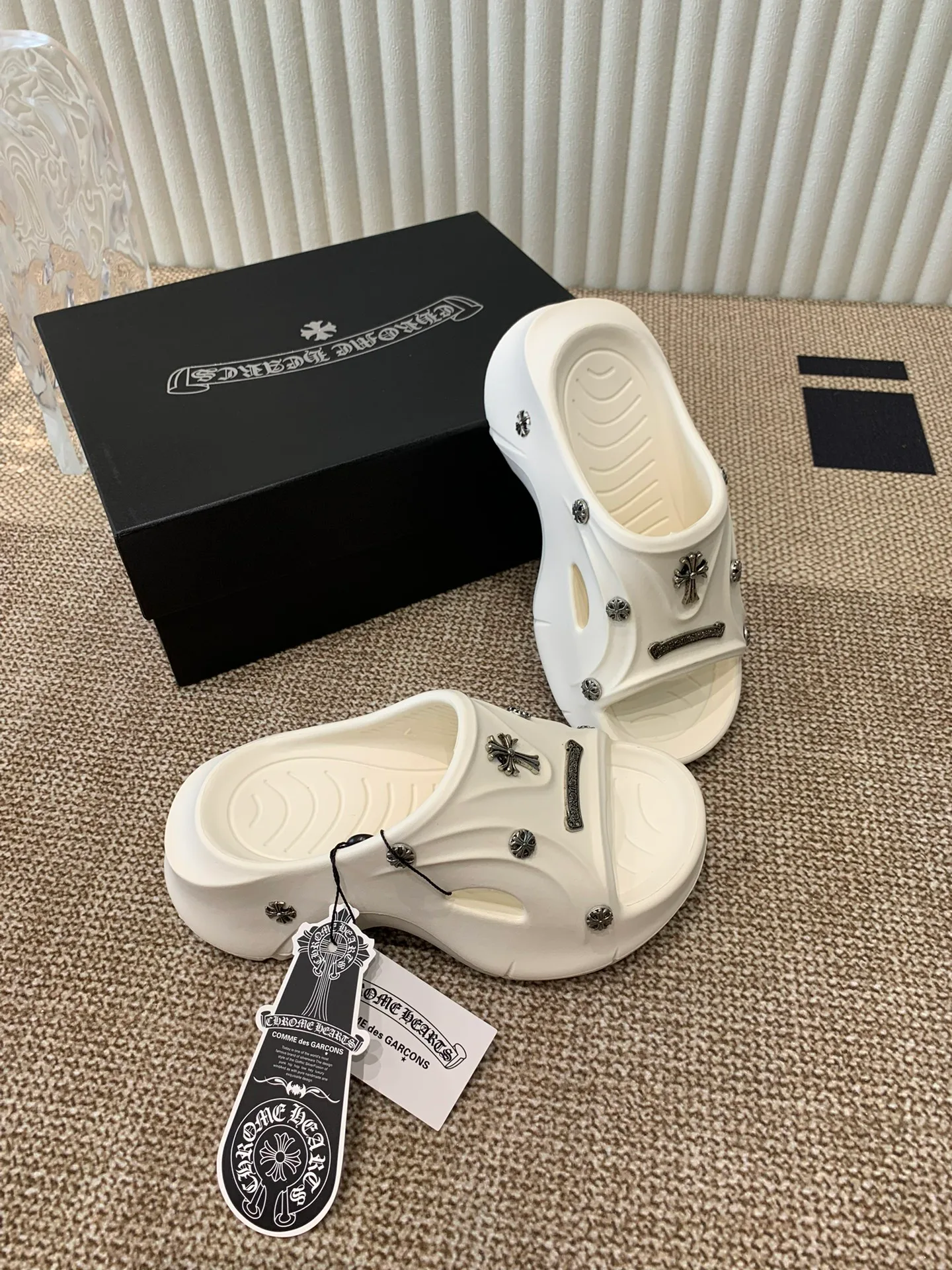 Шлепанцы Женские Chrome Hearts 11703518