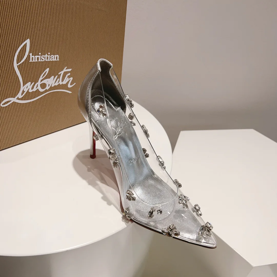 Туфли Женские Christian Louboutin 18004001