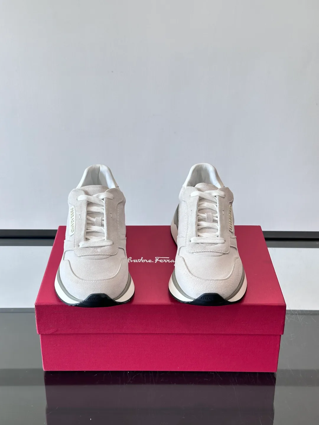 Кроссовки Мужские Salvatore Ferragamo 367244