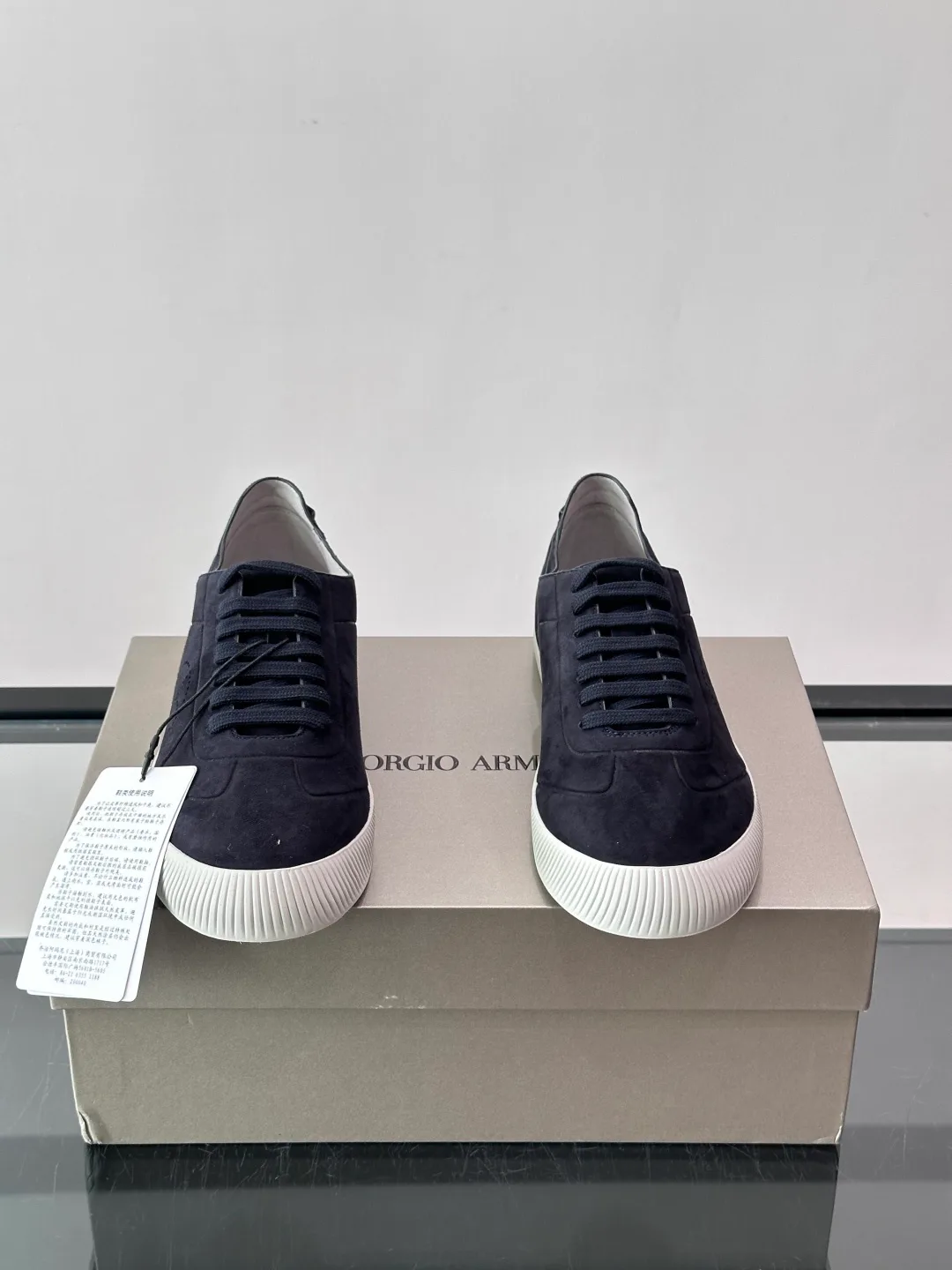 Кроссовки Женские Armani 17982561