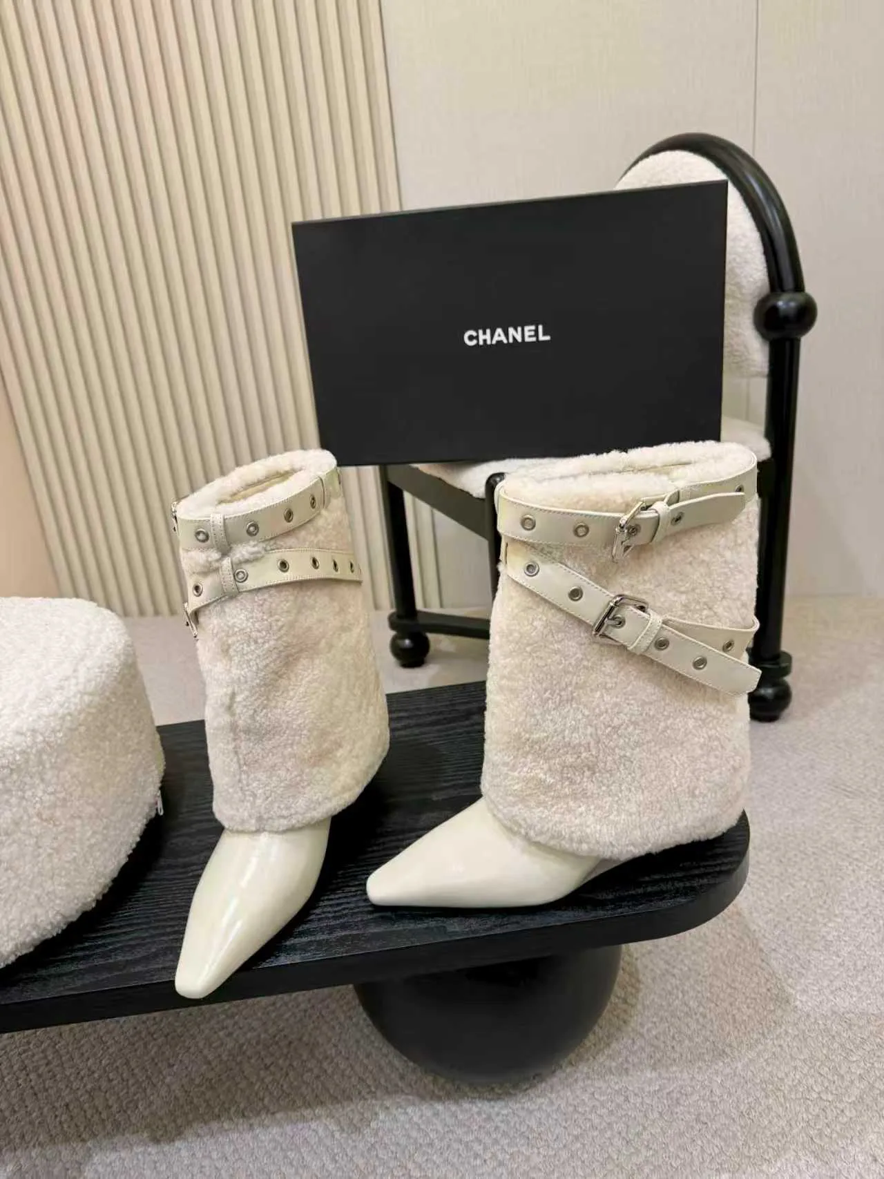 Ботинки Женские Chanel 1525539