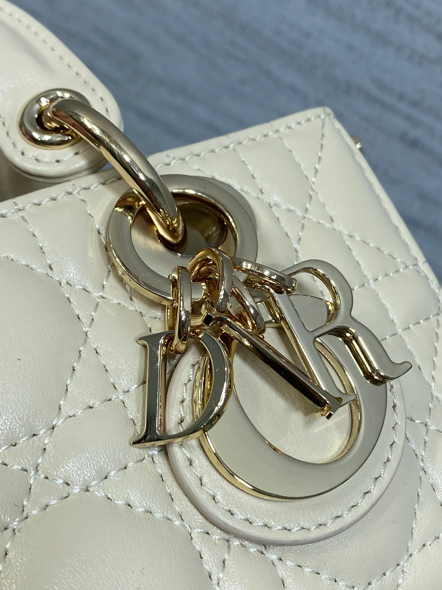 Классические Сумки Женские Christian Dior 12242728