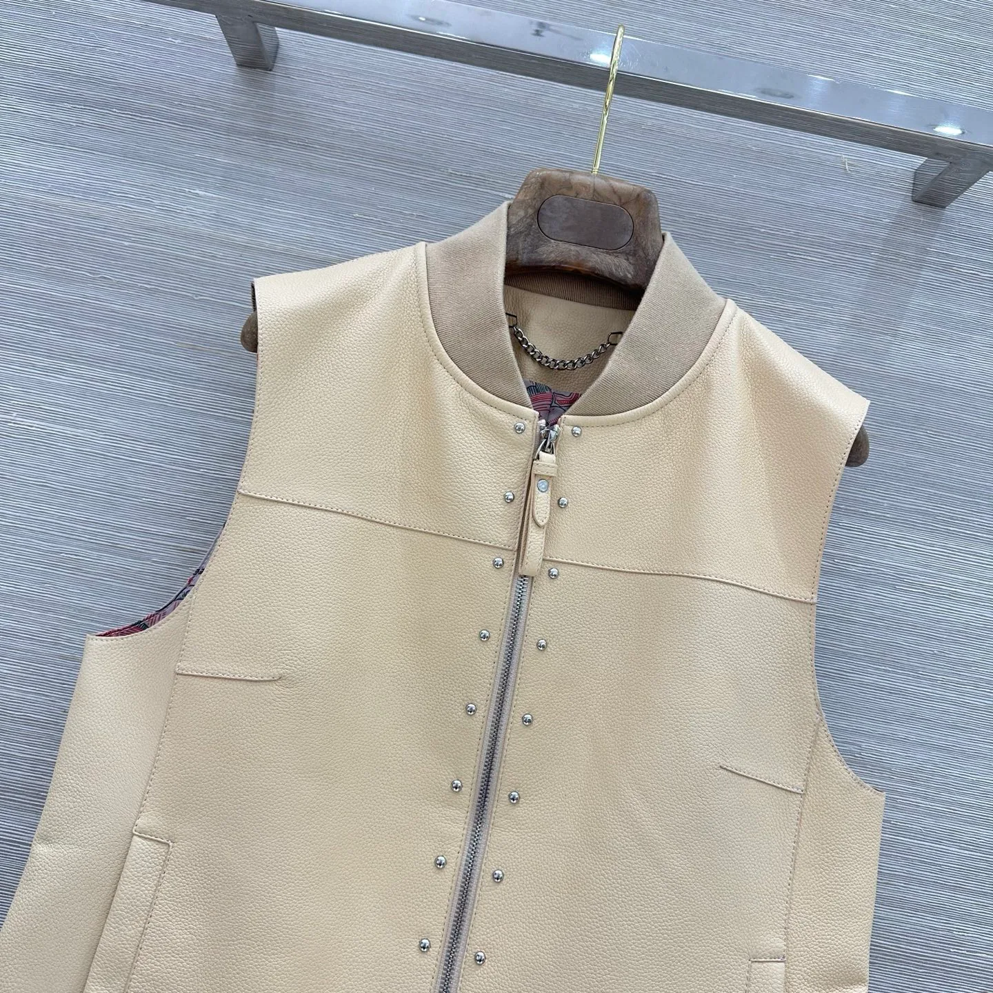 Жилеты Женские Hermes 19253095