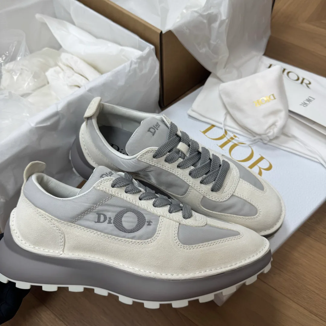 Кроссовки Женские Christian Dior 18725055