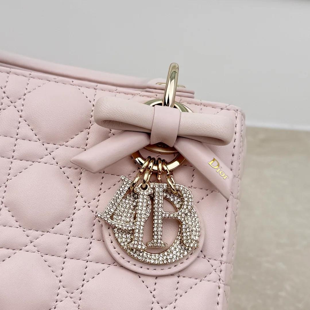 Классические Сумки Женские Christian Dior 18116217