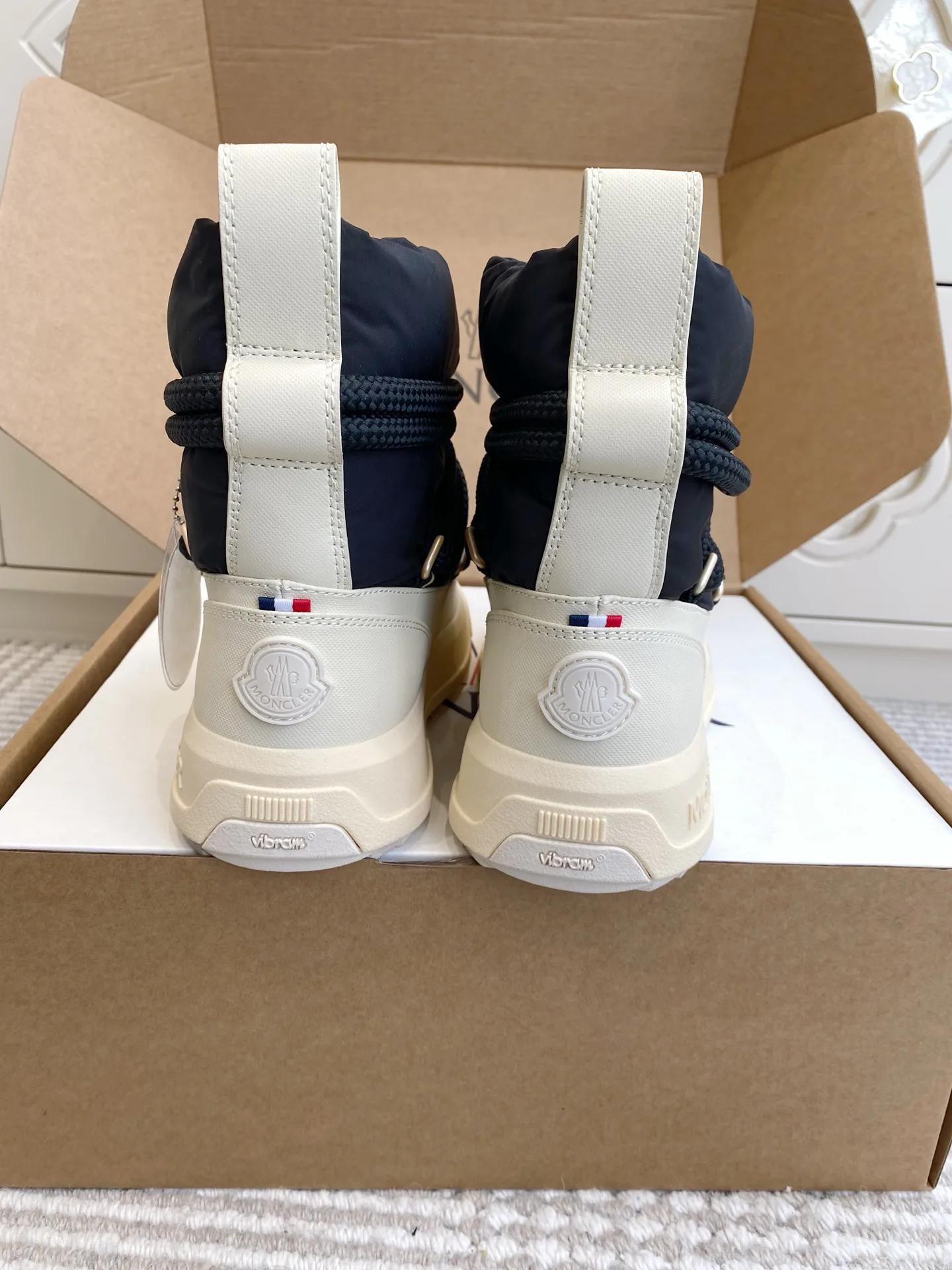 Угги Женские Moncler 393186