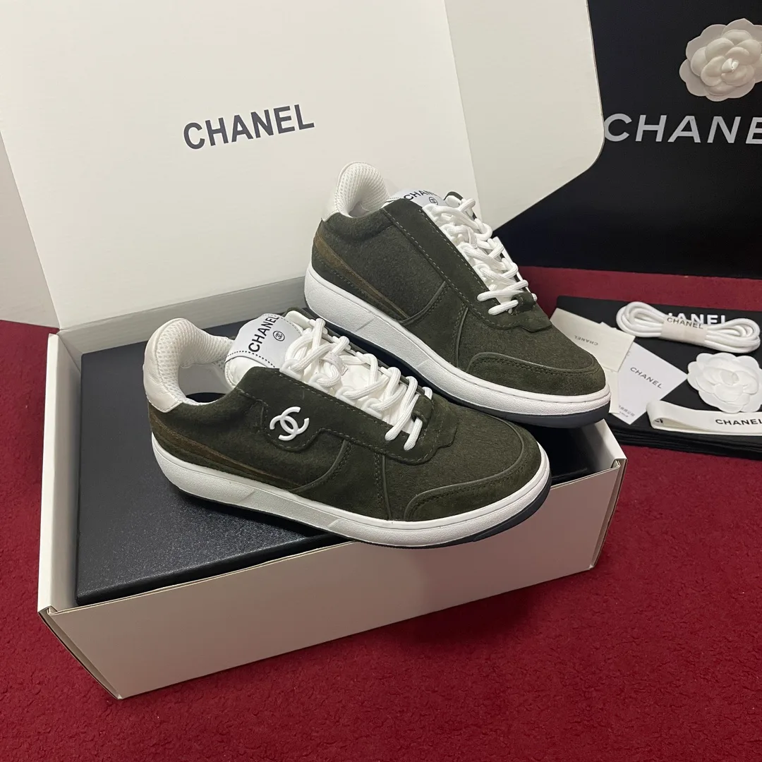 Кроссовки Женские Chanel 18195105