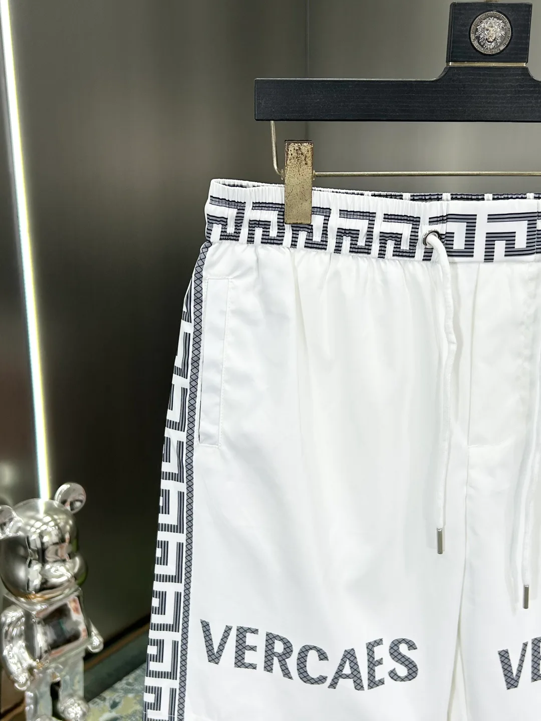 Шорты Мужские Versace 16923354