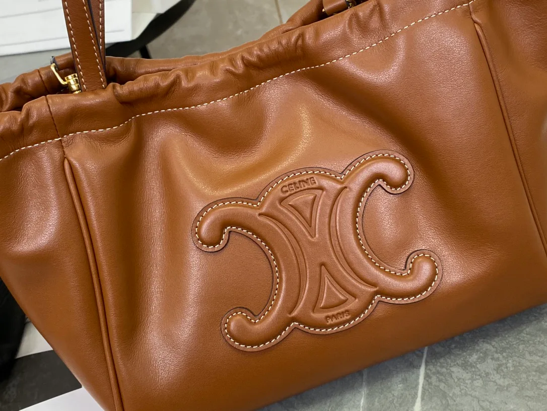 Классические Сумки Женские Celine 18210843
