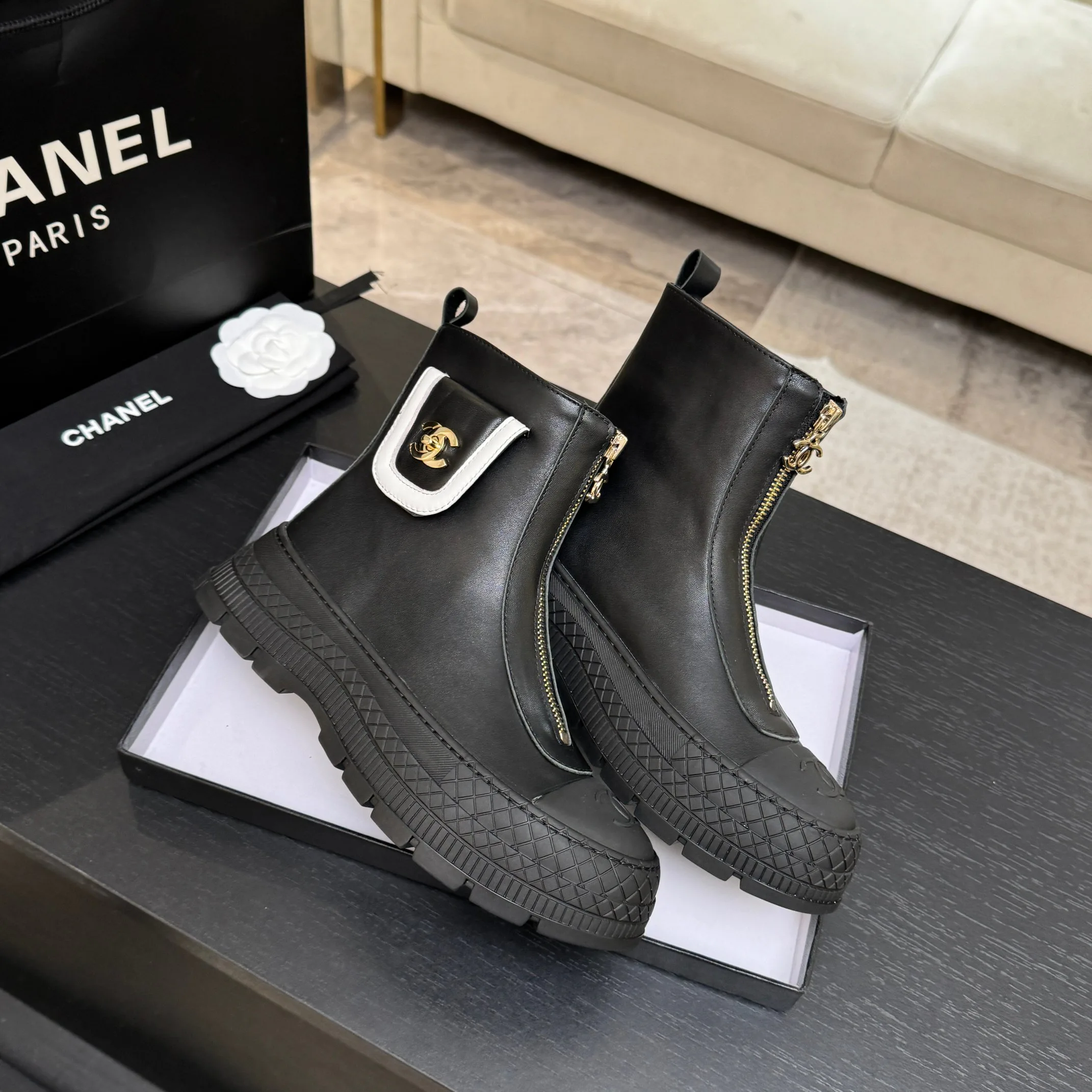 Ботинки Женские Chanel 17899994
