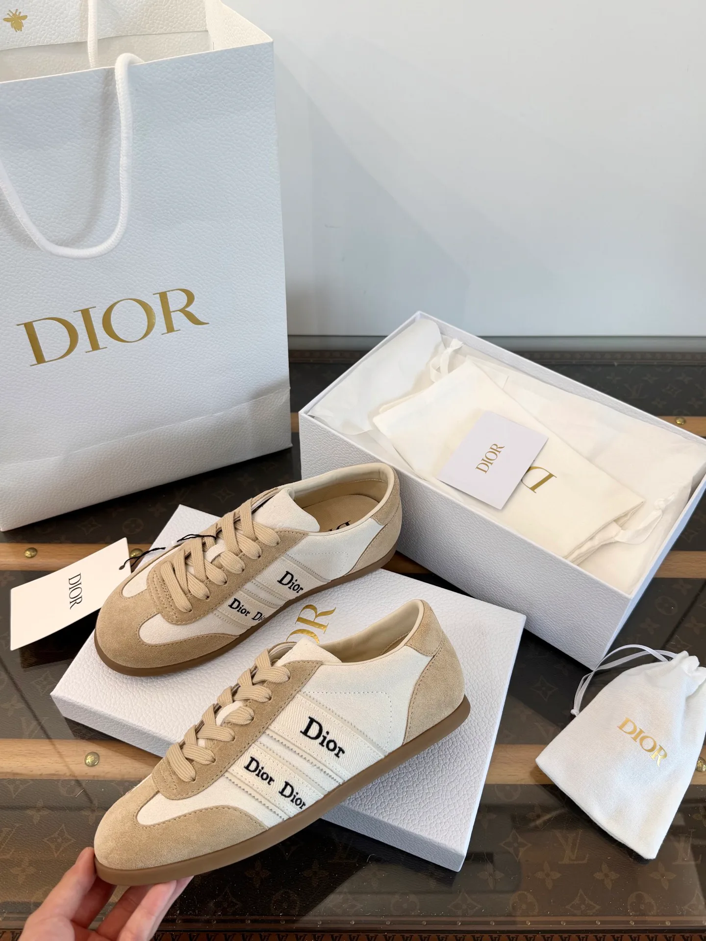 Кроссовки Женские Christian Dior 14180636