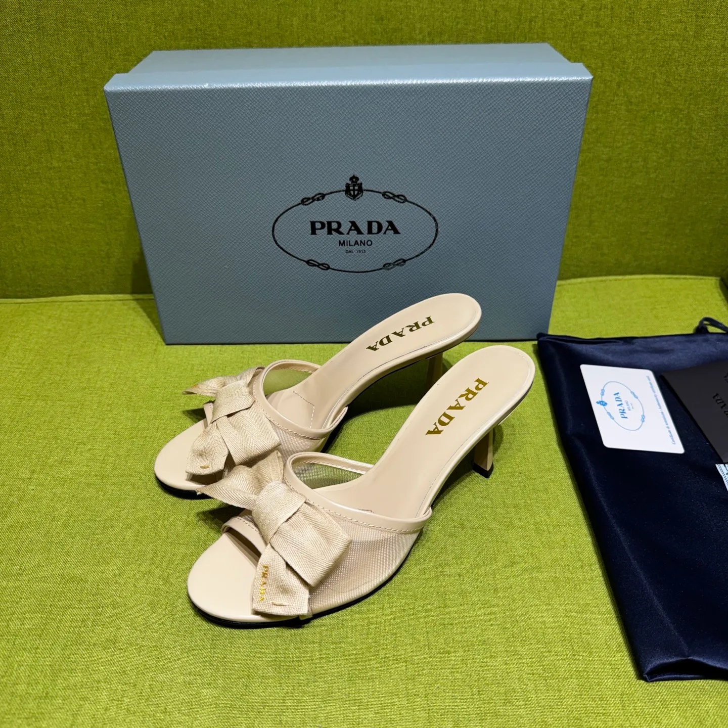 Туфли Женские Prada 11769627