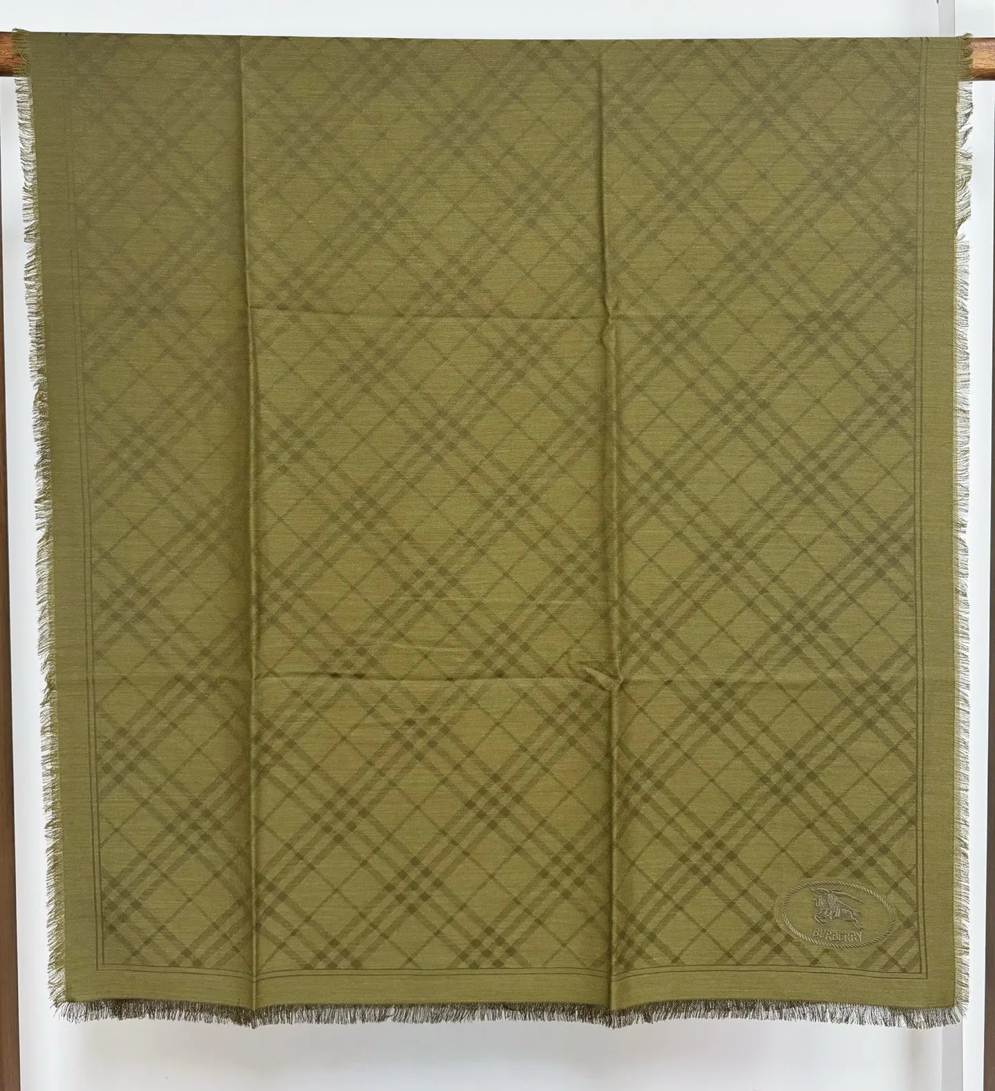 Шарфы Burberry 18003263