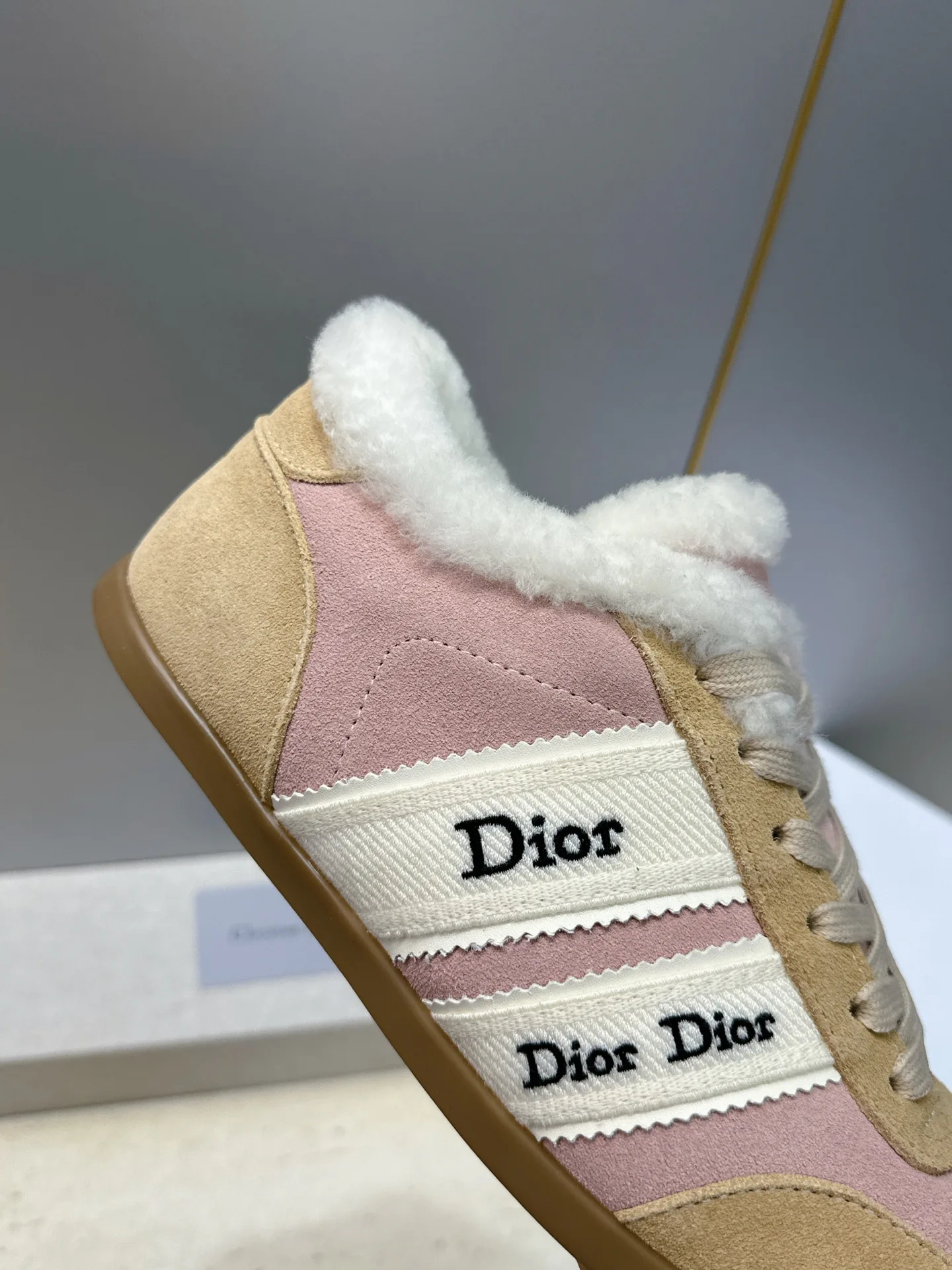 Кроссовки Женские Christian Dior 18247834