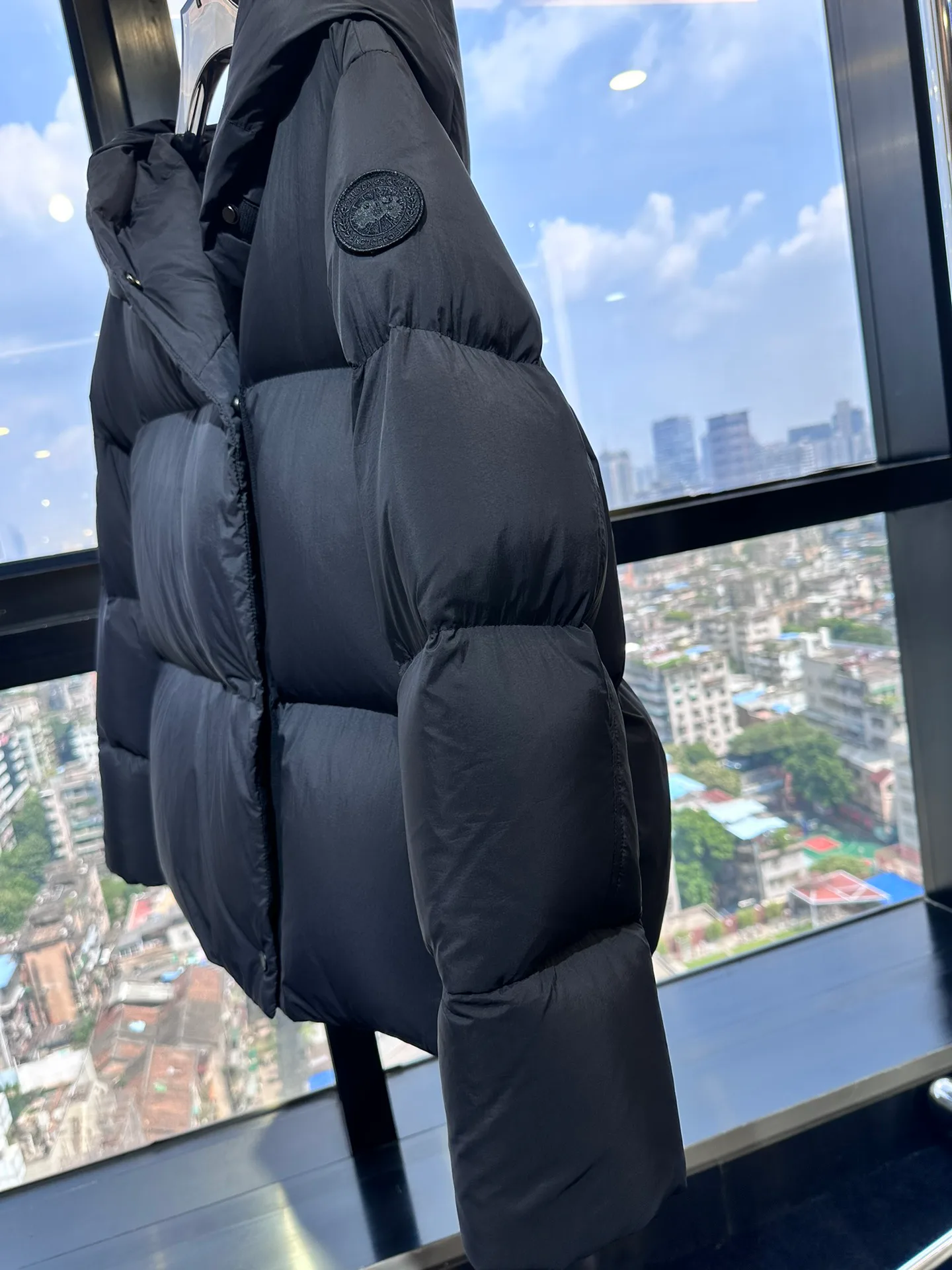 Куртки И Пуховики Женские Canada Goose 18099860