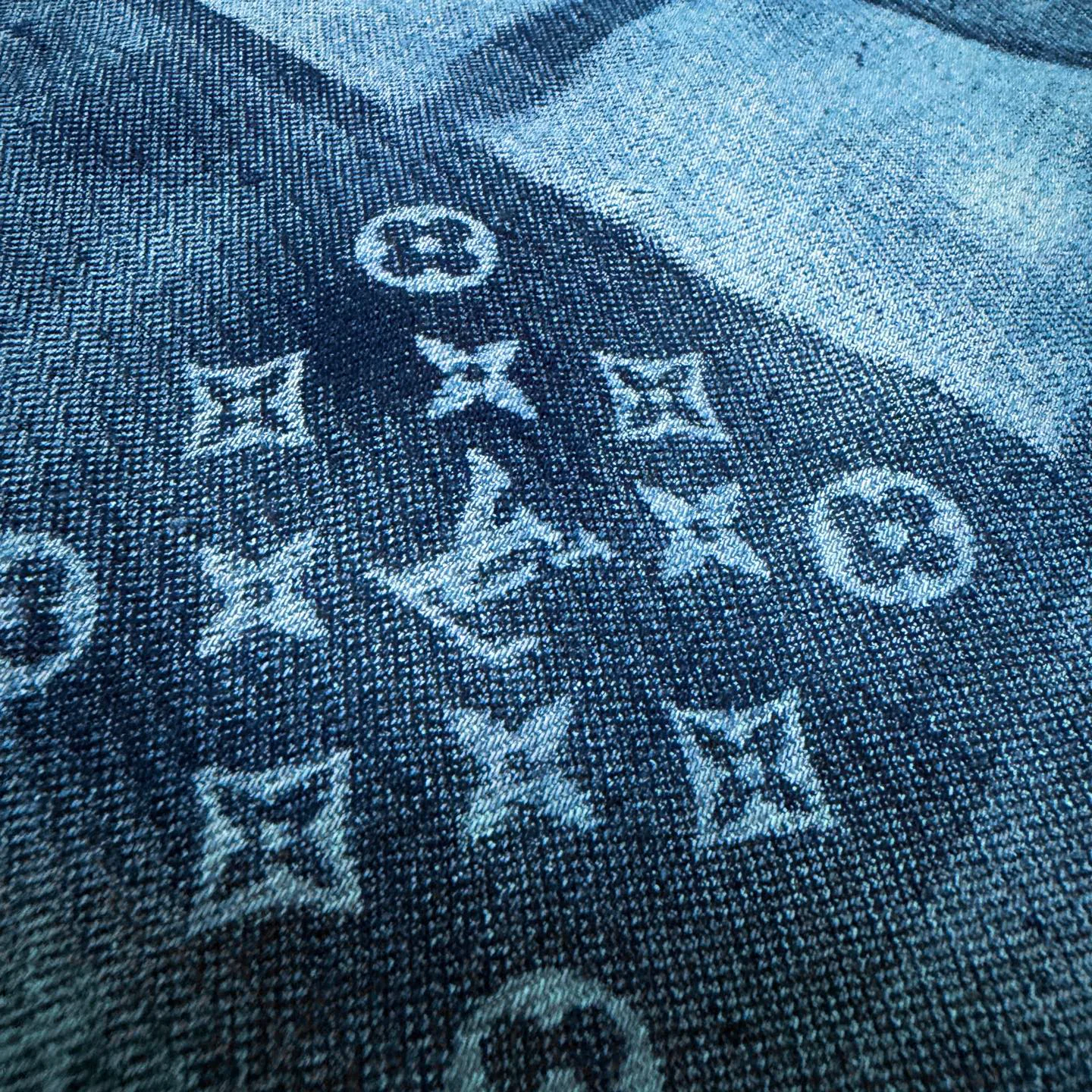 Шорты Женские Louis Vuitton 17294585