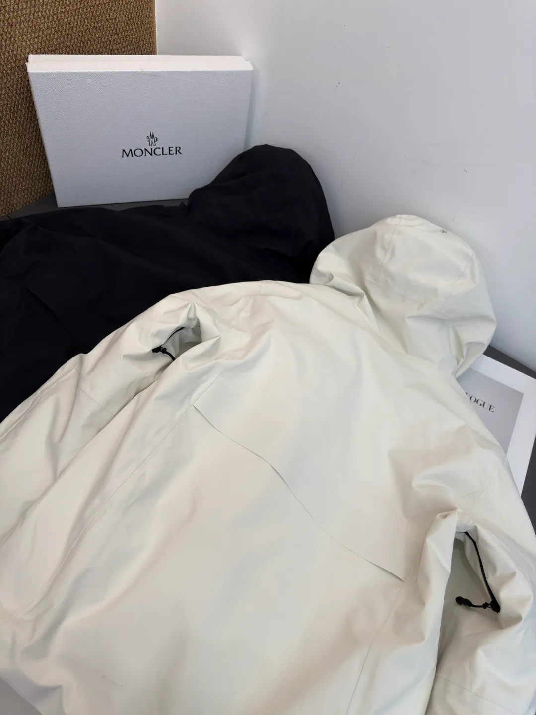 Куртки И Пуховики Женские Moncler 18816455
