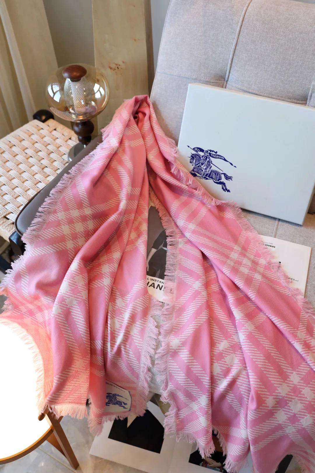 Шарфы Burberry 18419149