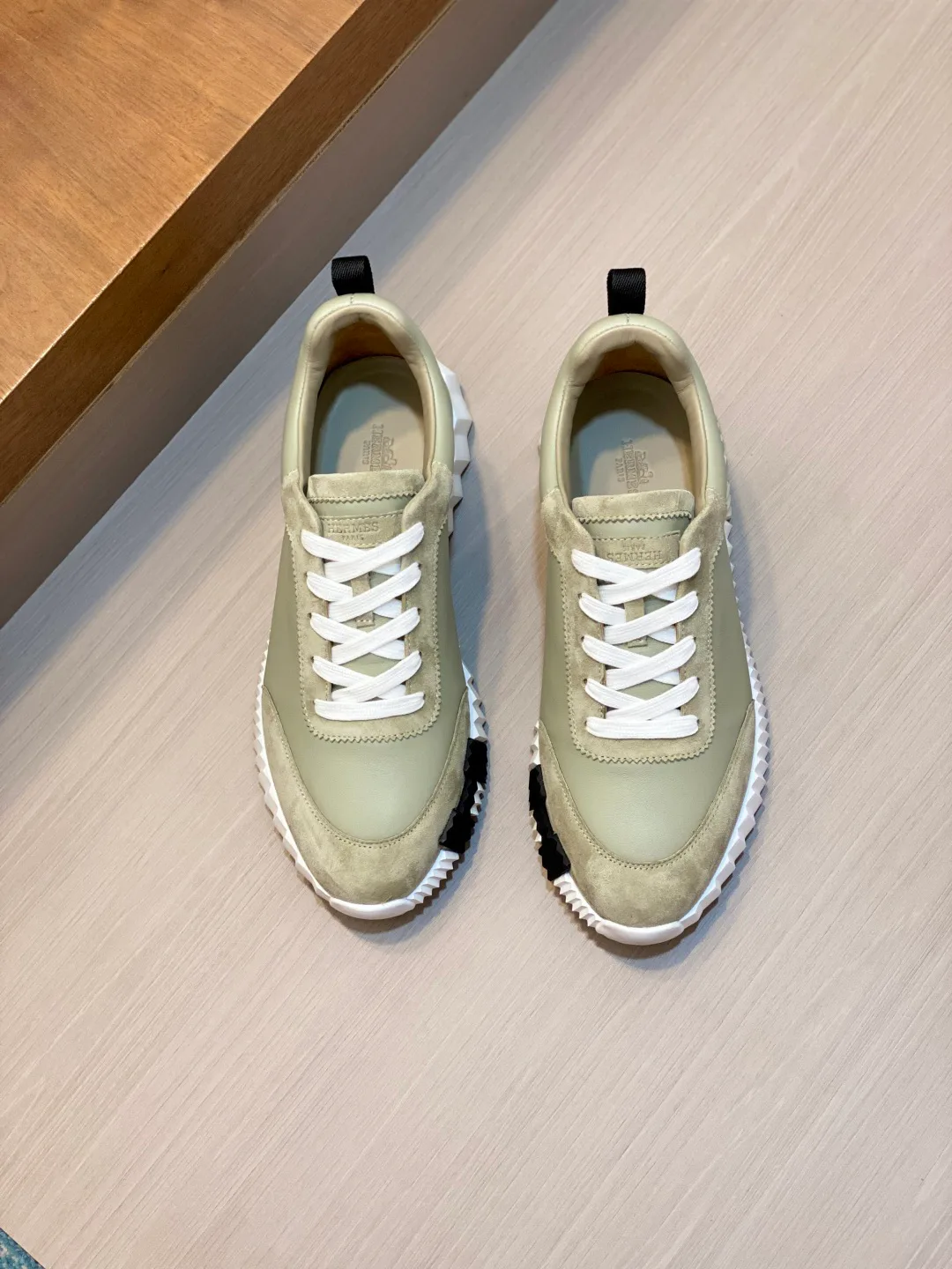 Кроссовки Мужские Hermes 18727815