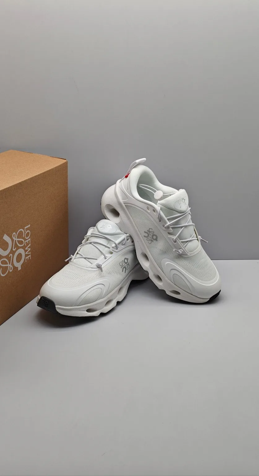 Кроссовки Женские Loewe 13193996